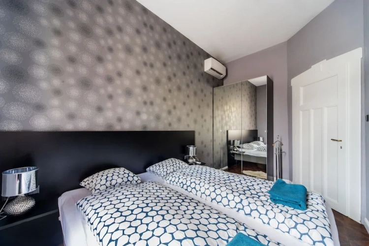 2 Bedrooms Deluxe Apartment