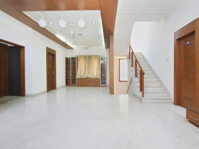 Capital O 11590 Red Carpet Residence