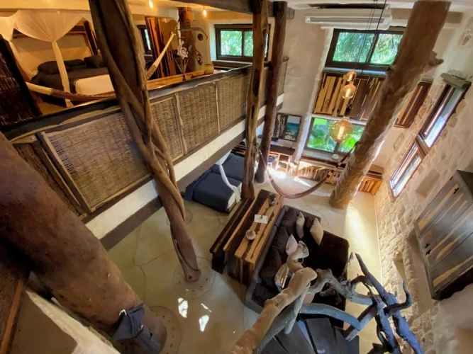 Club Cottage with balcony