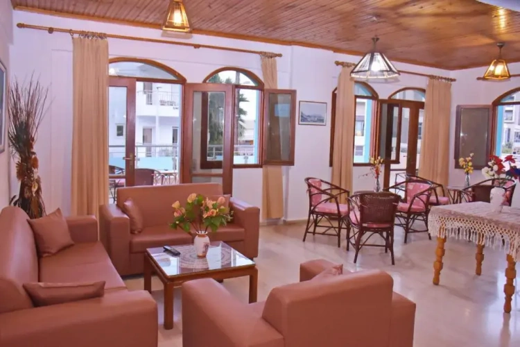 2 Bedrooms Double Apartment