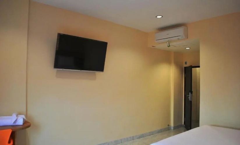 Deluxe Triple room with view
