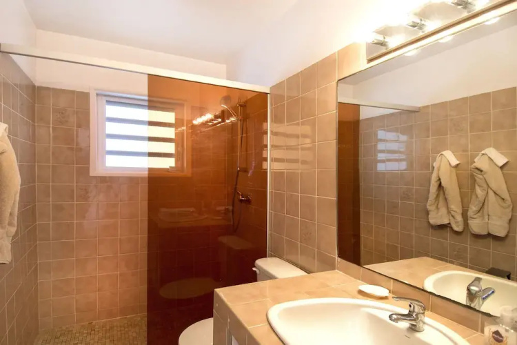 Villa Coralita 4 Br villa by RedAwning