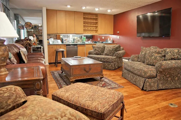 Scorpio Unit 102/103 4 Bedroom Condo