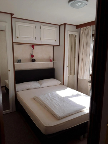Marina beach chalet nummer 28