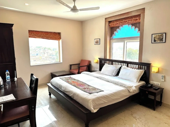 Deluxe Double room with lake view