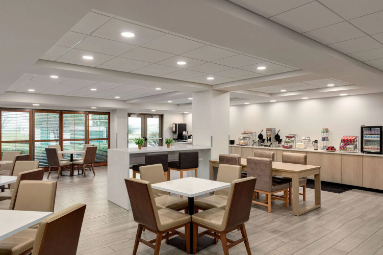 Wingate by Wyndham Green Bay/Airport photo 19