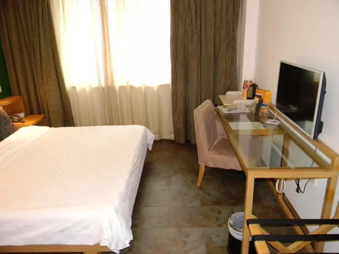 Binjiang Hotel
