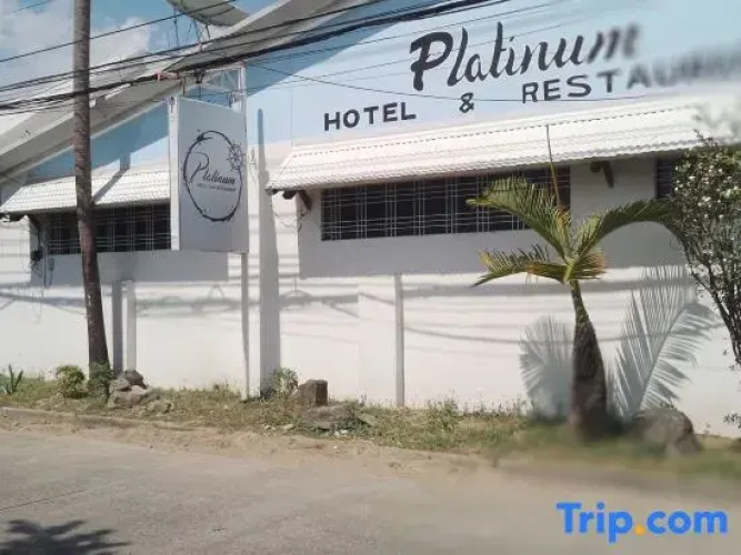 Platinum Hotel by Bluebookers