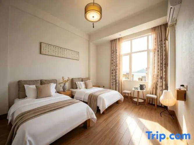 2 Bedrooms Suite