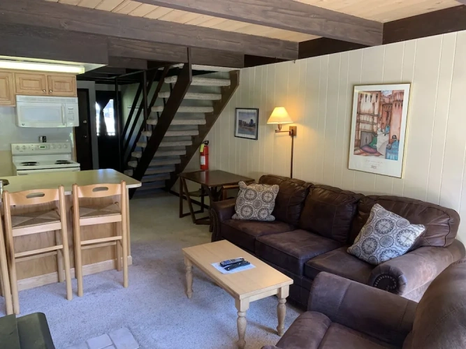 2 Bedrooms Studio