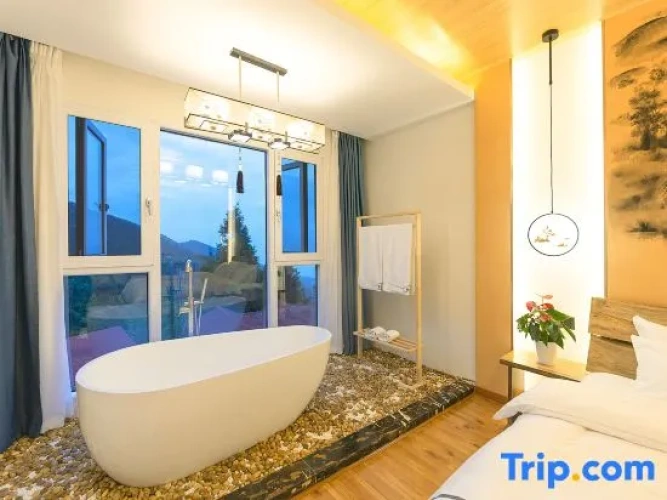 Standard Double room with sunrise view