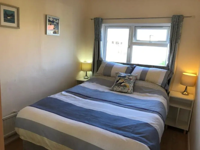 3 Bedrooms Apartment