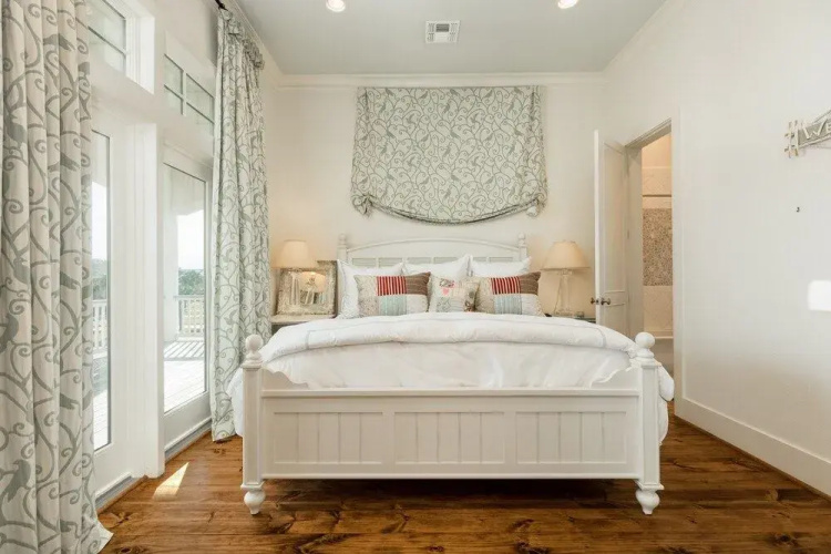 3328 Christmas Home by RedAwning