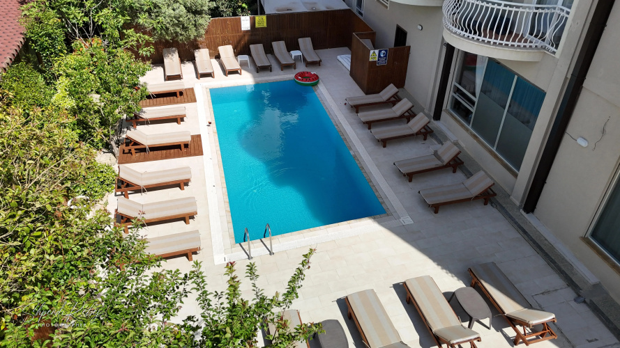 Marina Hotel