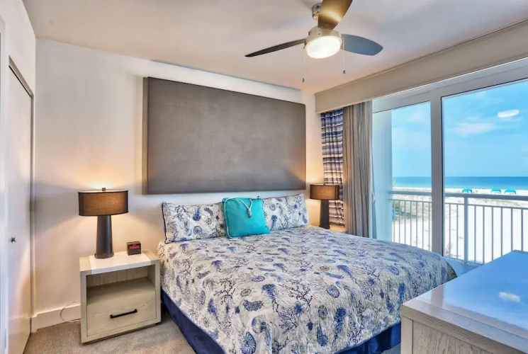 Oceana 203 West
