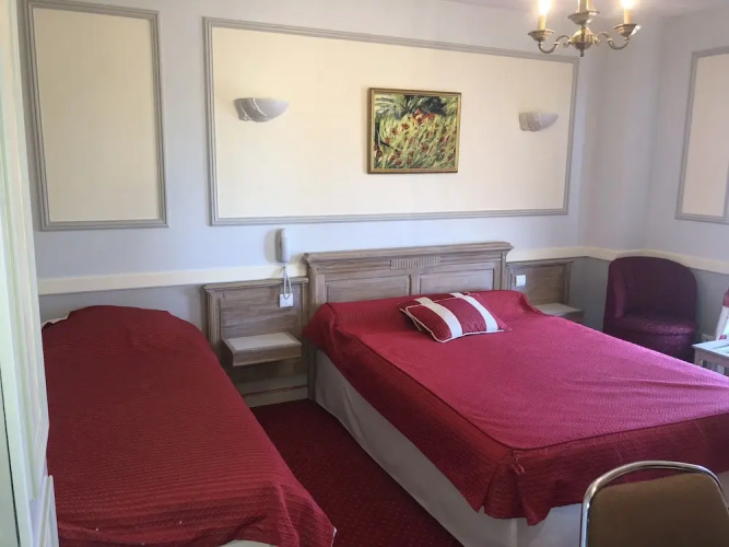 Hotel De France