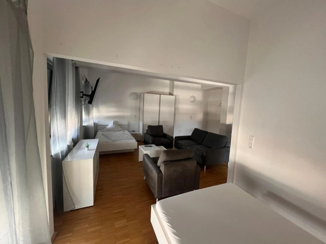 New Age Boardinghouse