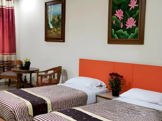 Taman Teratai Hotel