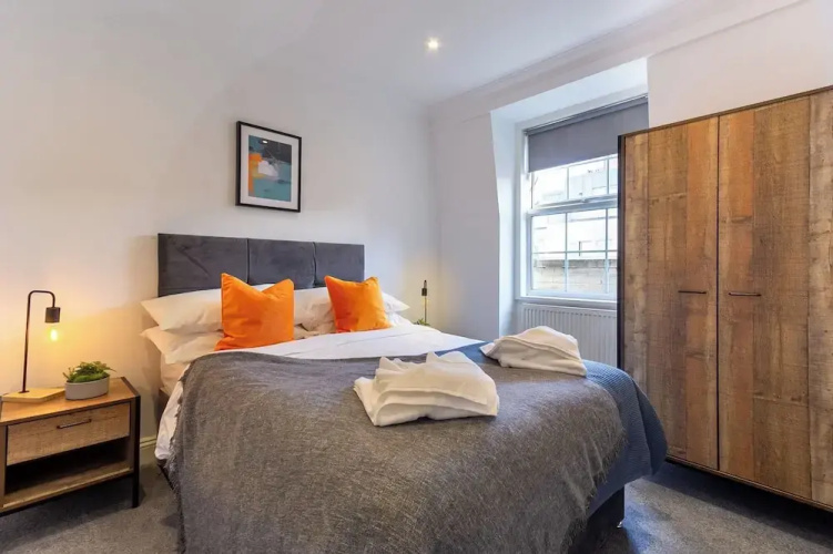 Brighton/2bedroomflat/modern/tv/wifi