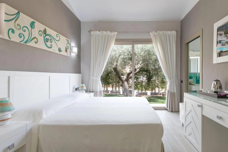 Eliantos Hotel