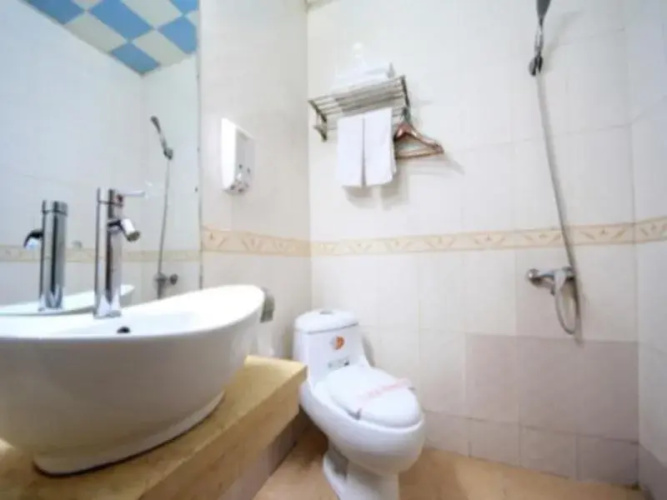 Jilv Hotel (Huashi)