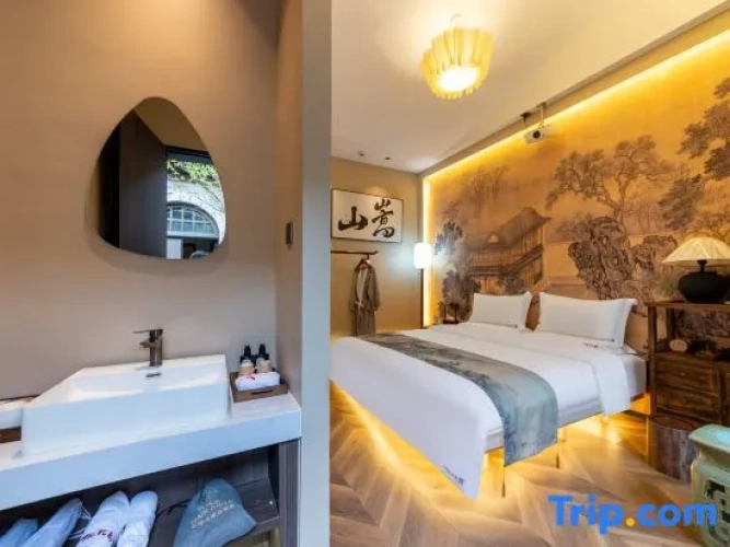 Economy Double room with garden view