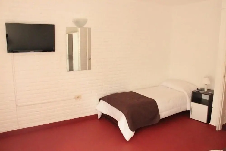 Hotel New Success