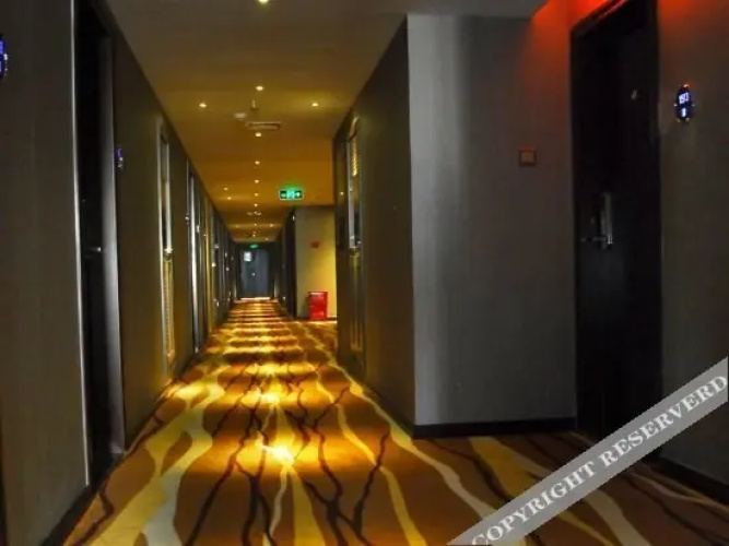 Golden lily Hotel Overview