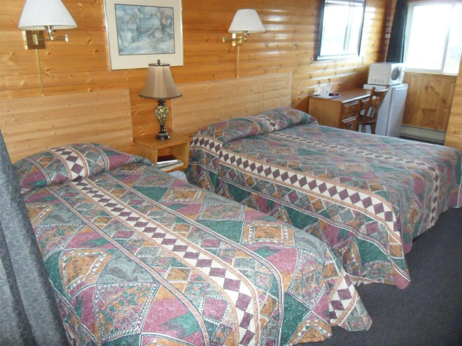 Hillcrest Motel