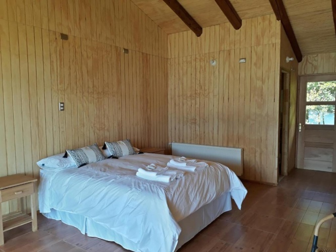 Standard Double room with lake view