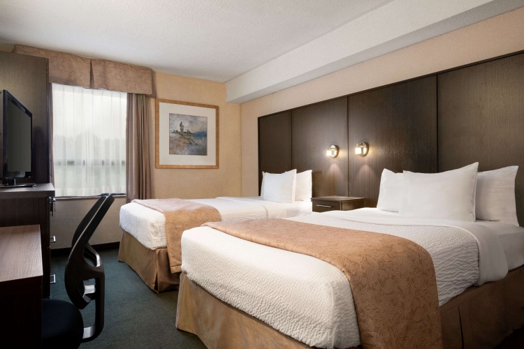 Days Inn by Wyndham Renfrew Conference Centre photo 6