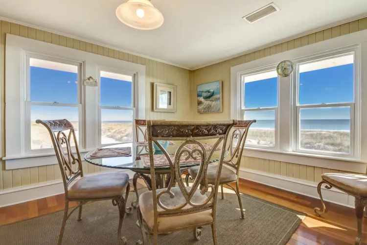 Rustic Ocean Front Cottage by RedAwning