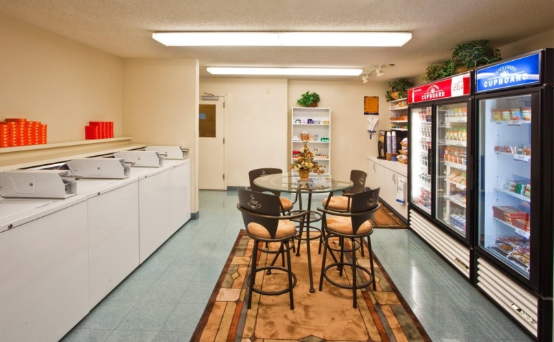 Sonesta Simply Suites Detroit Troy photo 14