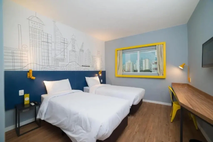 Standard Twin room
