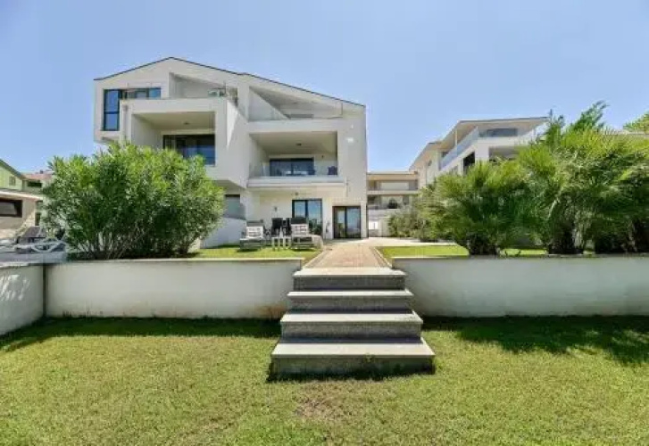 Apartments Iskra