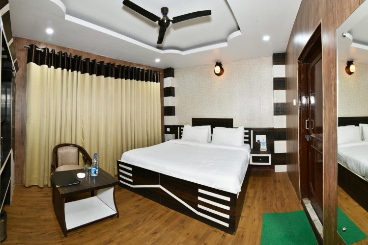 Premium room with balcony and with view