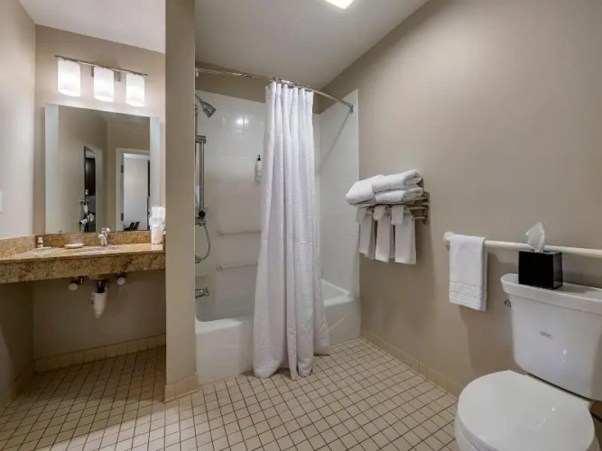 Quadruple Suite