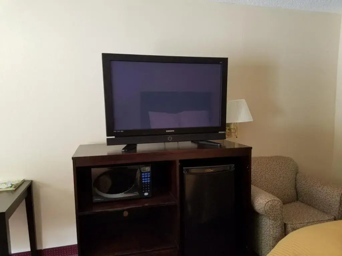 Ameriview Inn and Suites