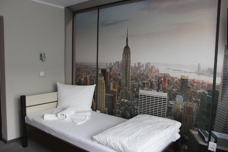 Standard Triple room with view