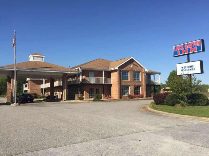 Motel 6 Bracey, Va – I-85 - Lake Gaston