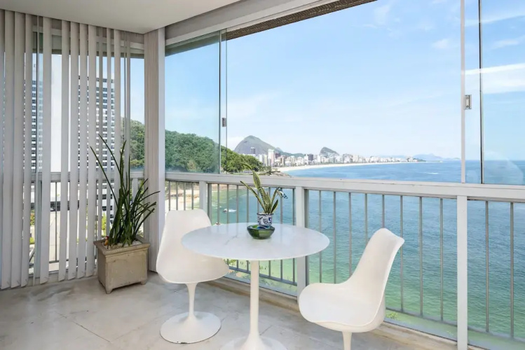 Omar do Rio - Apartamento V102