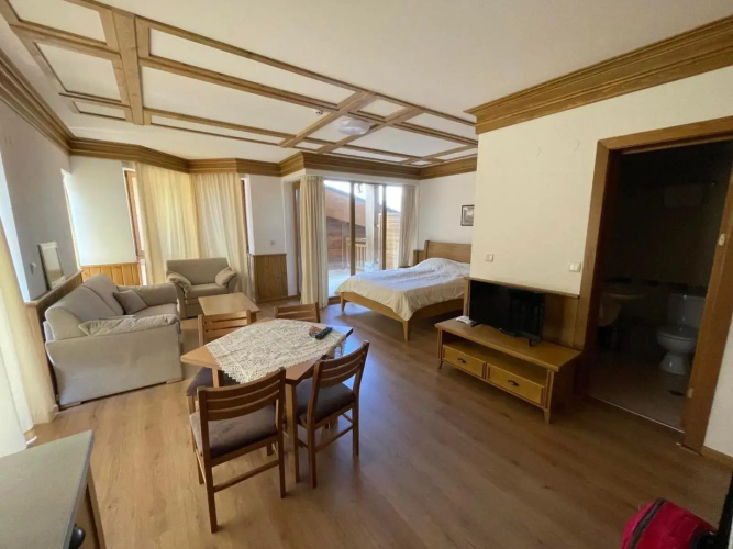 Pirin Golf SPA Studio Compass Property