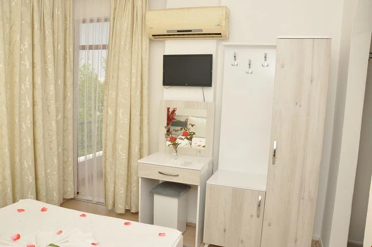 Cemre Hotel