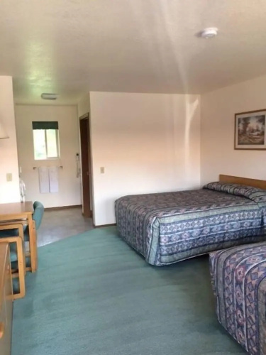 Mini Golden Inns Motel