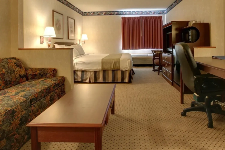 Deluxe Double Suite