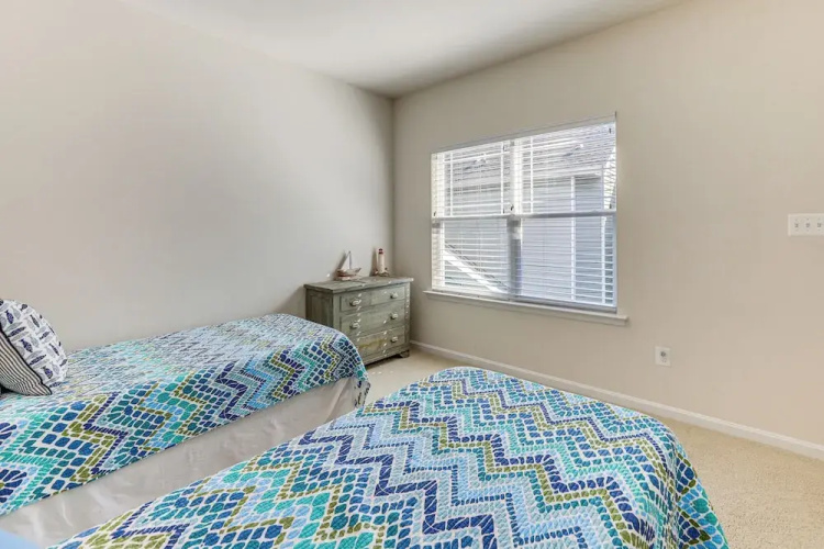 Spacious Townhome 2 Mi to Bethany Beach Boardwalk
