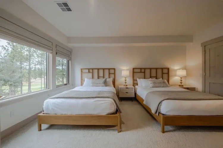 Wilderness Club Haven for 12!