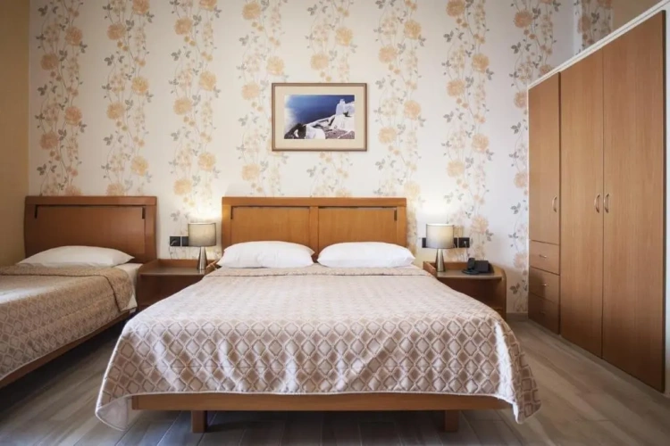 1 Bedroom Standard Quadruple room