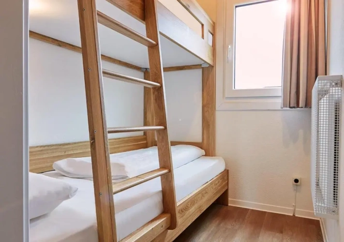 2 Bedrooms Cottage