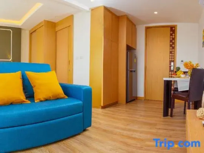 Nice Studio Top-Floor. Scenic Rooftop Pool. Surin Beach